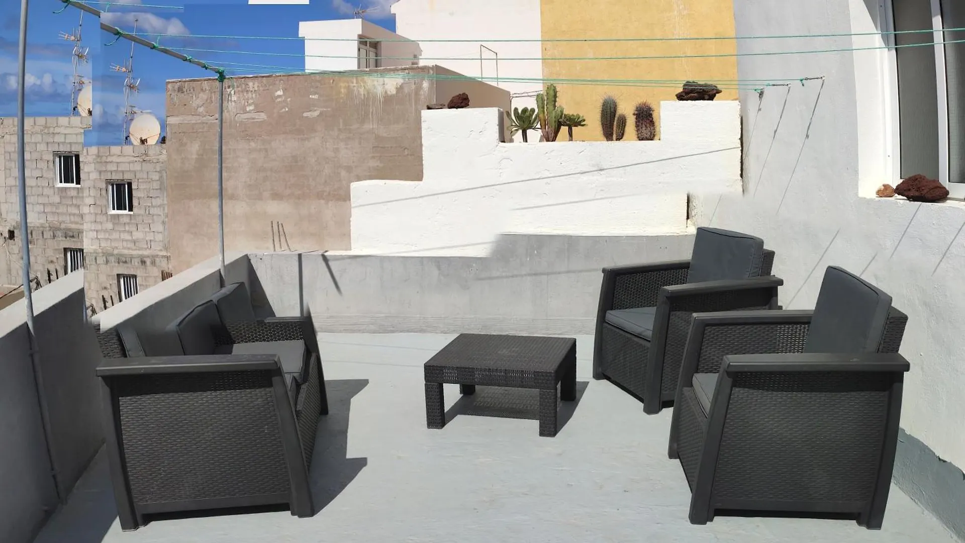 Un Nid Au Soleil Villa Puerto de Santiago  Spain